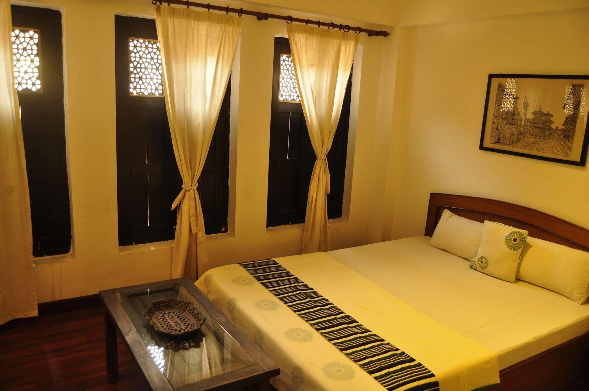 Peacock Guest House Bhaktapur Dış mekan fotoğraf